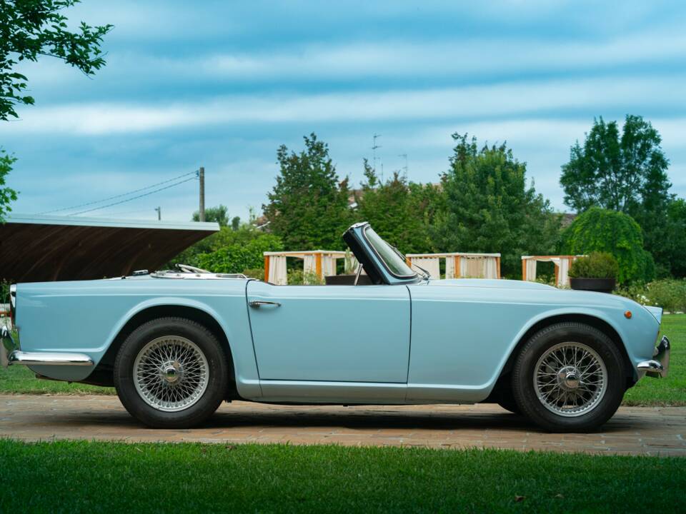 Imagen 3/50 de Triumph TR 4 (1963)