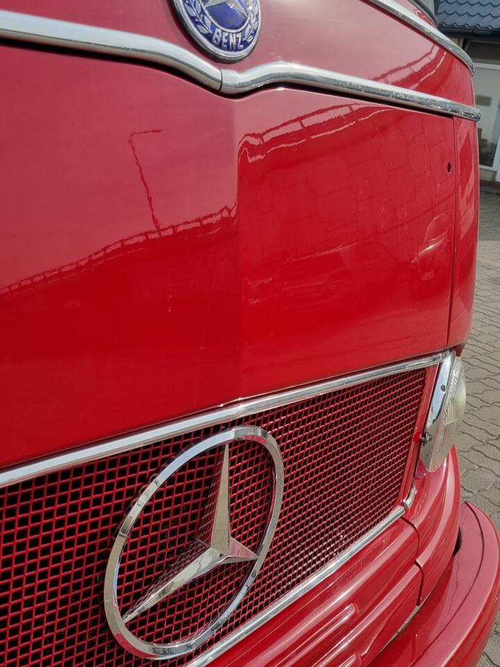 Afbeelding 23/55 van Mercedes-Benz L 319 D (1967)