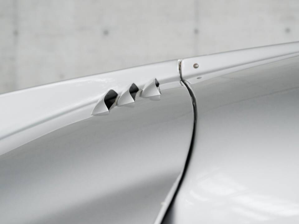 Image 25/50 of Tatra T 87 (1949)