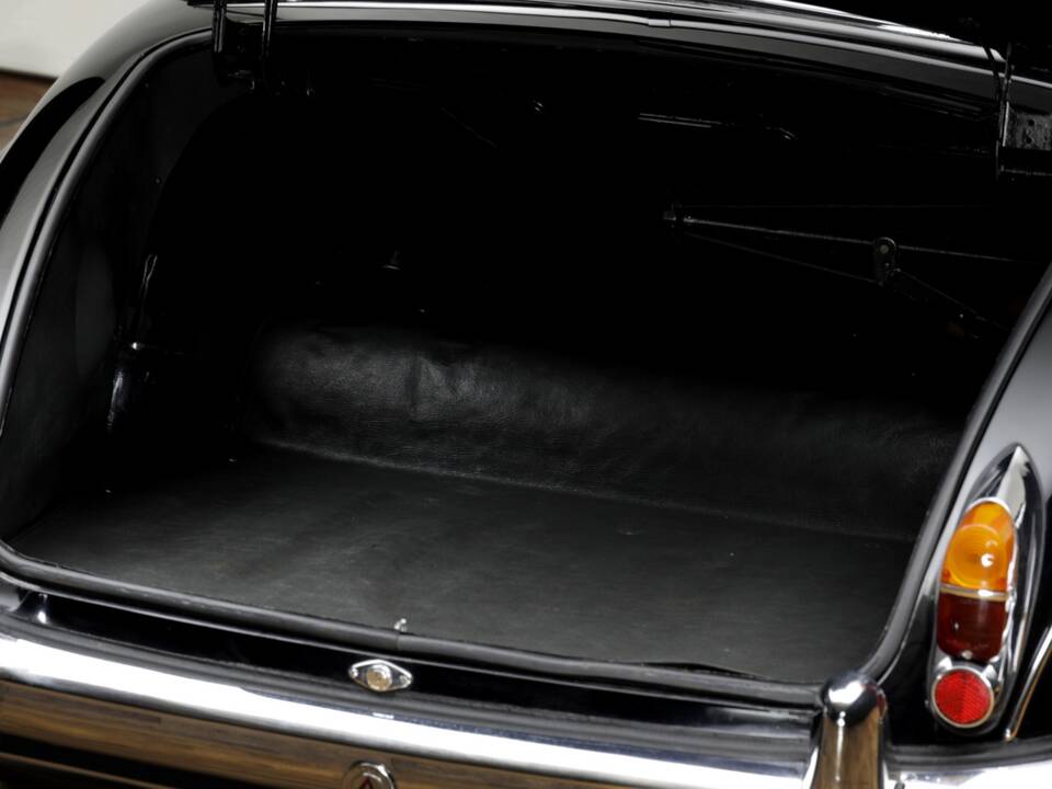 Bild 18/23 von Jaguar Mk II 3.8 (1961)