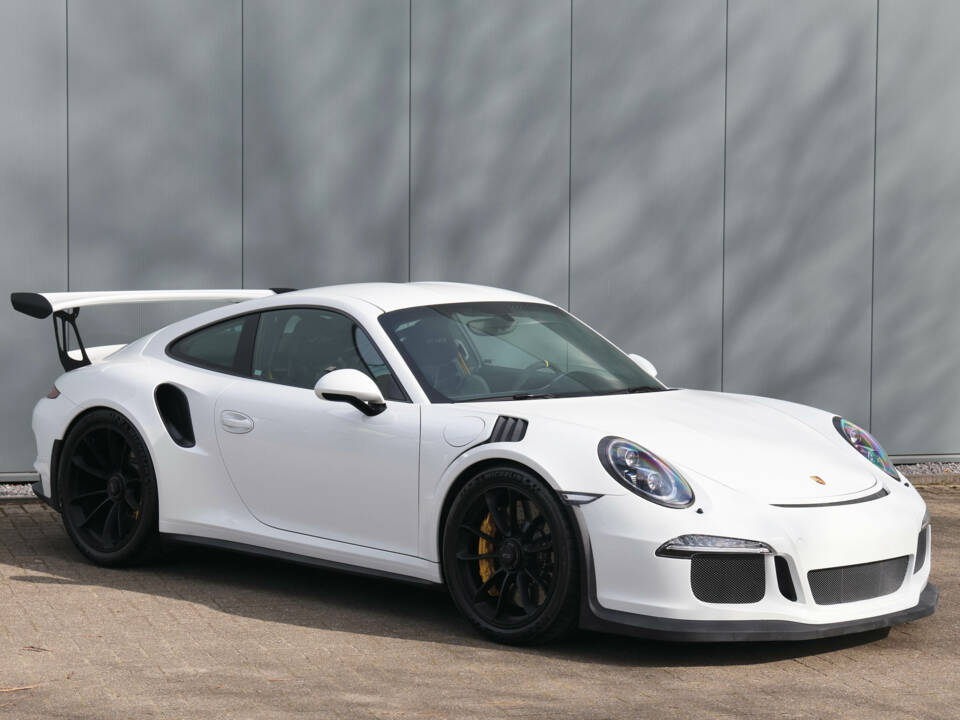 Image 25/82 de Porsche 911 GT3 RS (2015)
