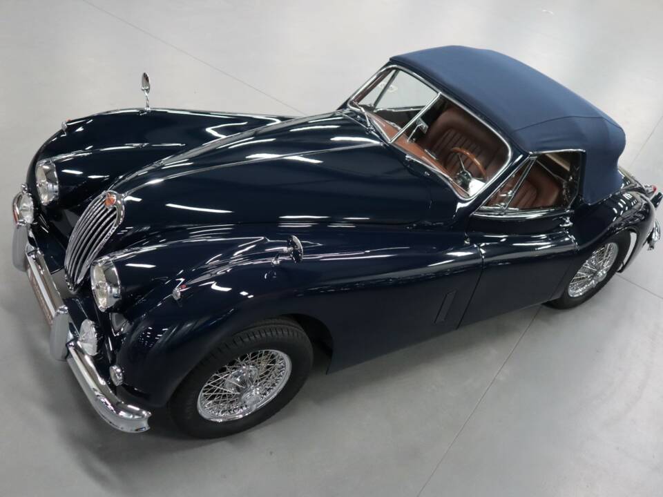 Afbeelding 27/43 van Jaguar XK 140 DHC (1957)