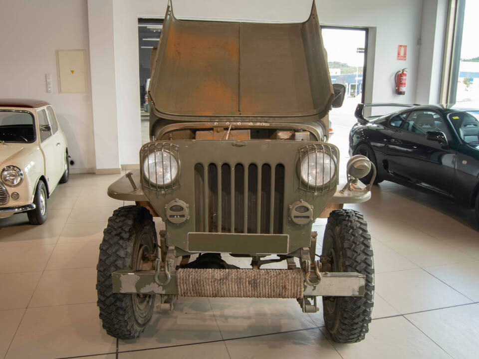 Image 13/16 of Willys-Viasa CJ-3B (1971)