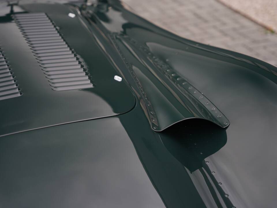 Image 40/50 of Lister Knobbly (1959)