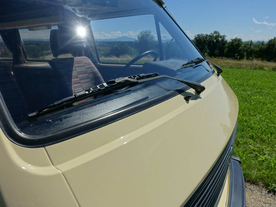 Bild 29/36 von Volkswagen T3 Westfalia Joker 2.0 (1982)