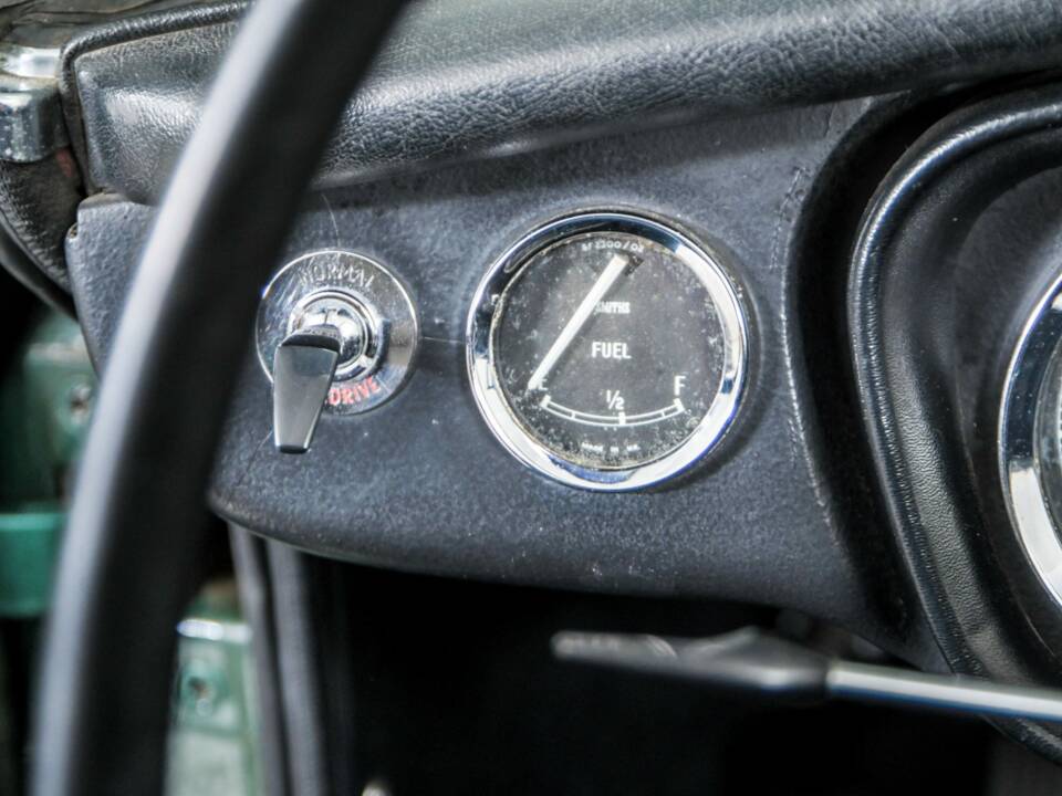 Afbeelding 24/50 van MG MGB (1965)
