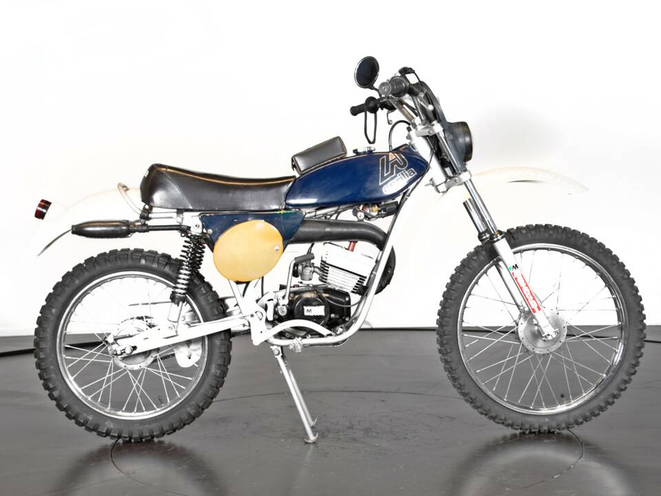 Immagine 3/15 di Aprilia Scarabeo 50 (1976)
