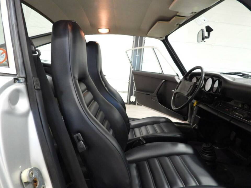 Image 9/14 de Porsche 911 2.7 S (1974)
