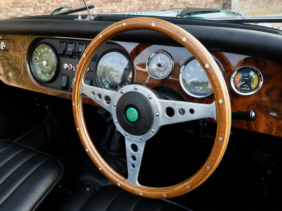 Immagine 38/50 di Morgan 4/4 1600 4-Sitzer (1973)