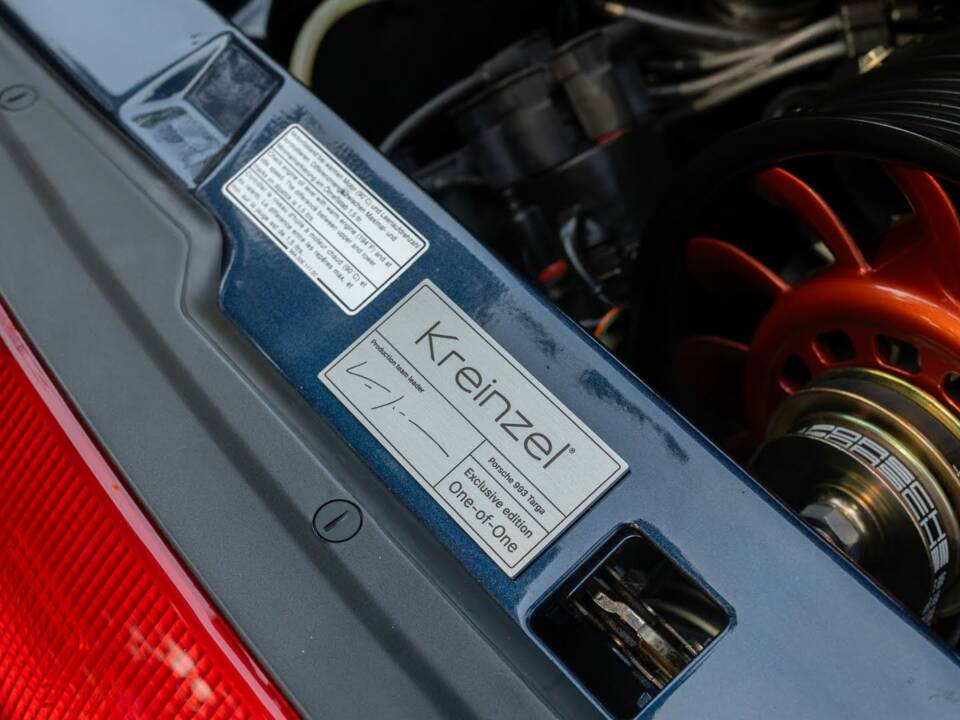 Image 7/19 of Porsche 911 Carrera (1994)