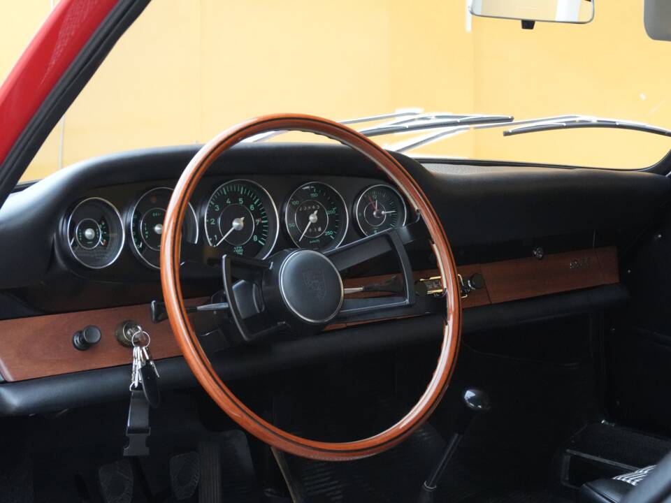 Bild 10/14 von Porsche 911 2.0 (1965)