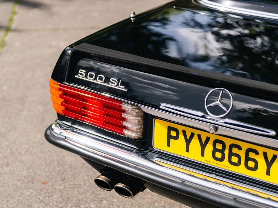 Image 16/30 de Mercedes-Benz 500 SL (1983)
