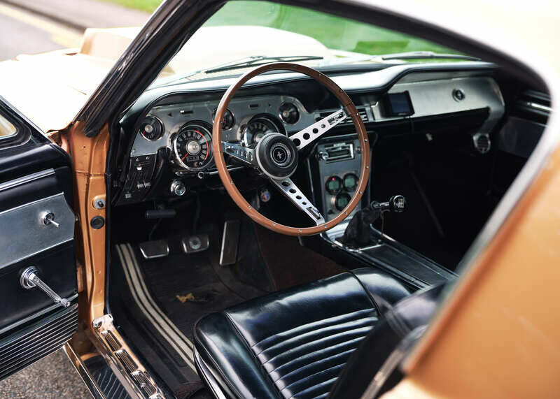 Image 2/50 of Ford Mustang GT (1967)