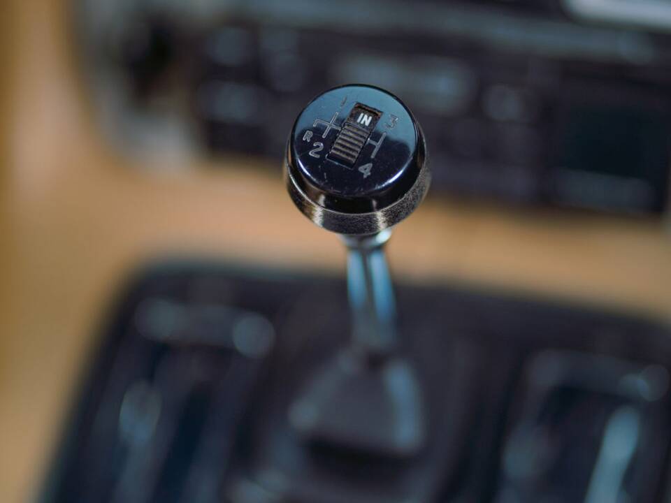 Image 26/26 de Jaguar XJ 6 L 4.2 (1976)