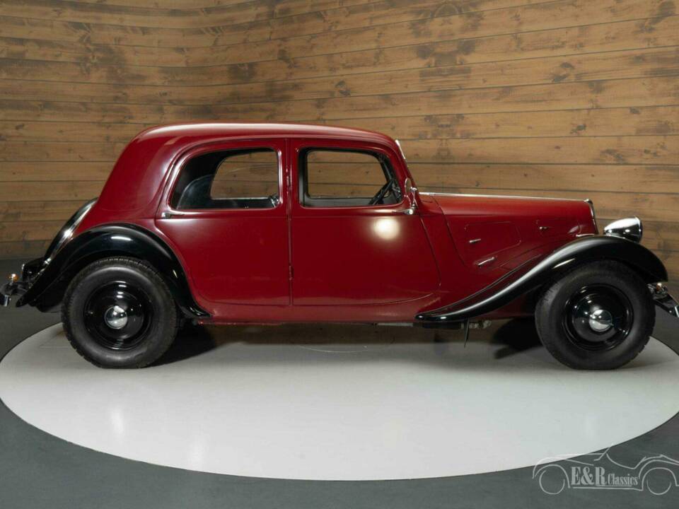 Image 11/19 of Citroën Traction Avant 7 C (1935)
