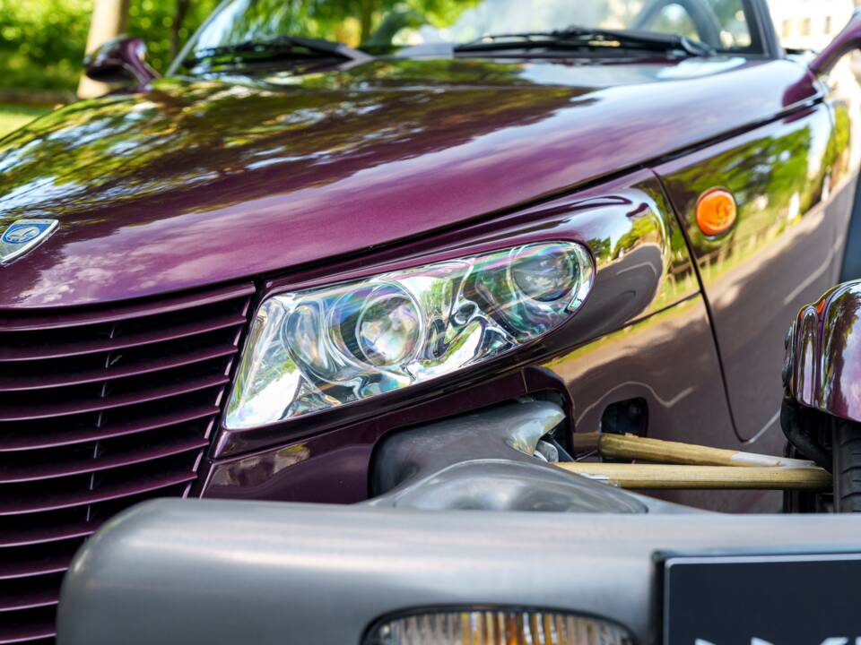 Image 13/29 of Plymouth Prowler (1999)