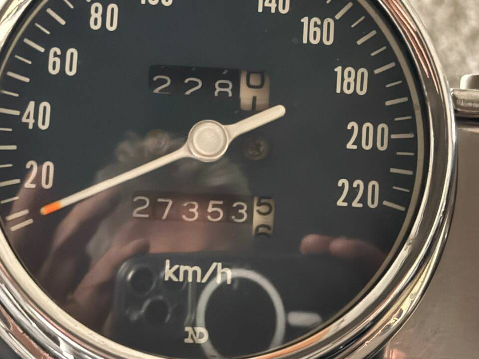 Immagine 6/8 di Honda CB 750 Four (1977)