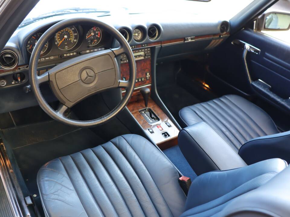 Image 14/50 de Mercedes-Benz 560 SL (1988)