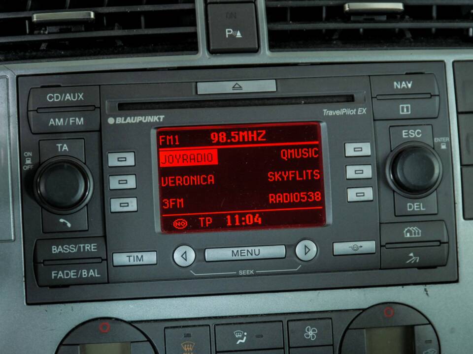Image 17/34 de Ford Focus C-Max 1.8 (2007)