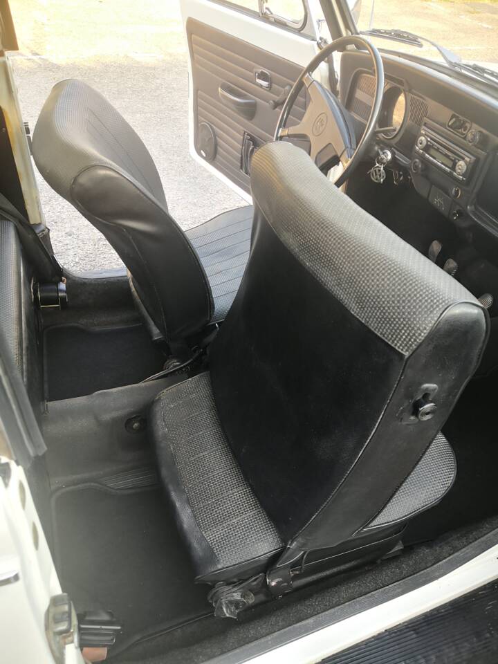 Bild 66/160 von Volkswagen Käfer 1300 (1971)
