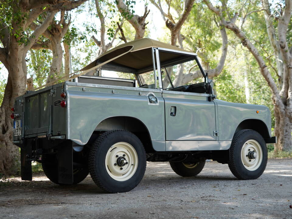 Bild 8/79 von Land Rover 88 (1963)