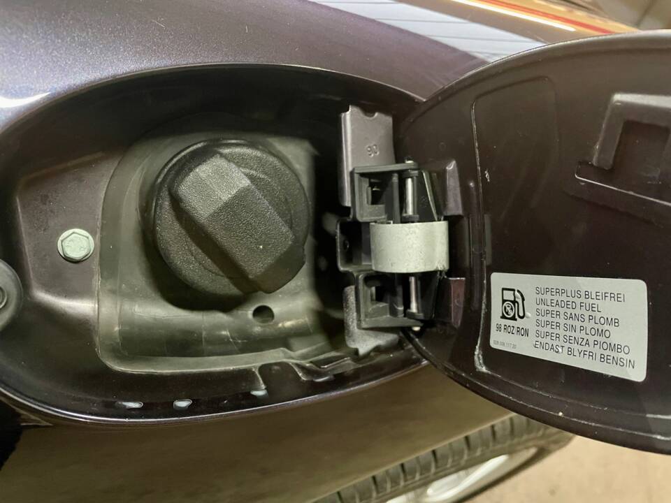 Bild 52/55 von Porsche 911 Carrera (1998)