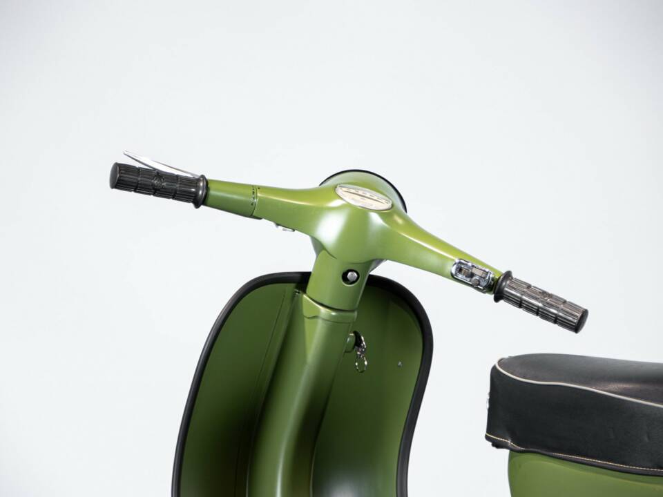Image 33/40 of Piaggio DUMMY (1975)