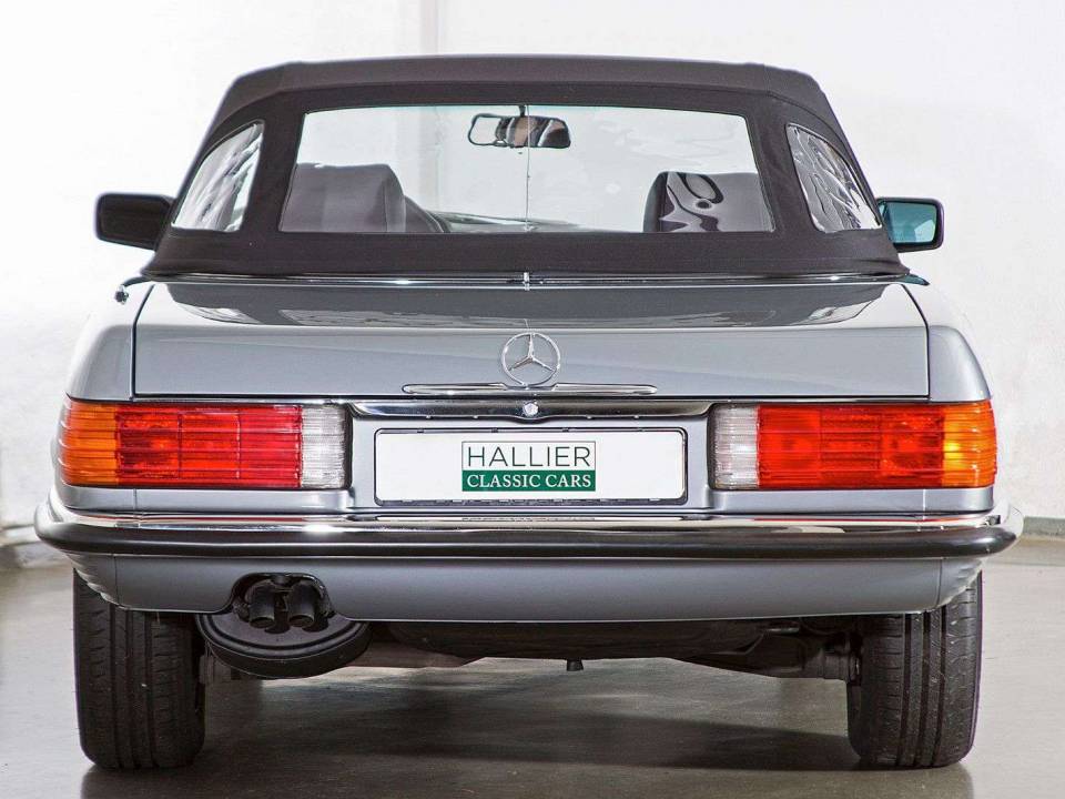 Image 5/20 of Mercedes-Benz 560 SL (1986)