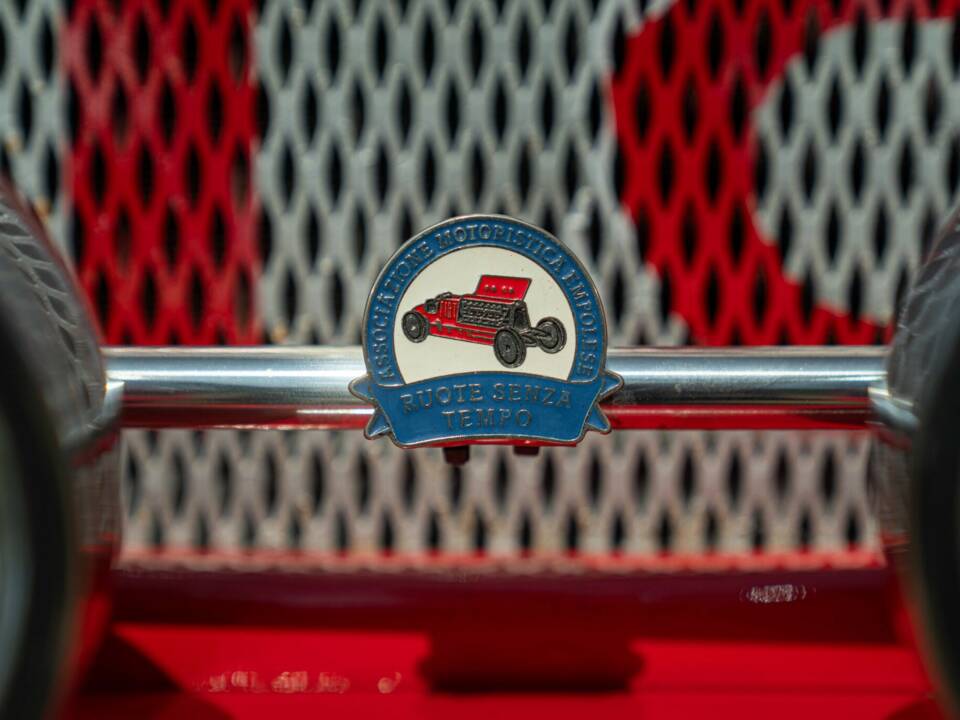 Immagine 47/50 di Burlington Arrow (1963)