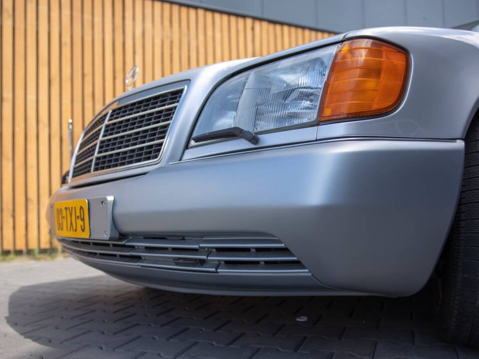 Image 59/59 of Mercedes-Benz 600 SEL (1992)