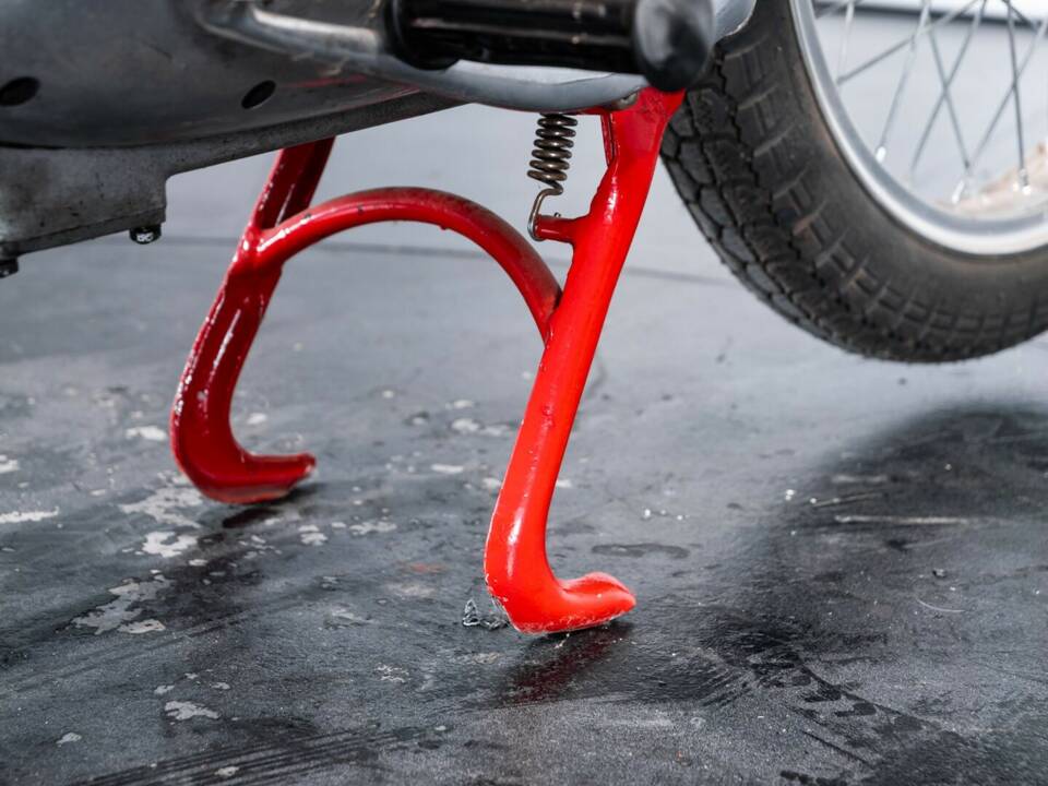 Image 49/50 of MV Agusta DUMMY (1957)