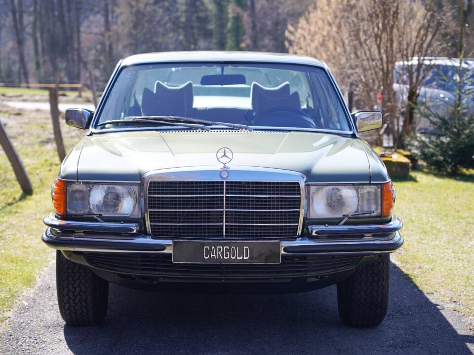 Afbeelding 6/16 van Mercedes-Benz 450 SEL 6,9 (1980)