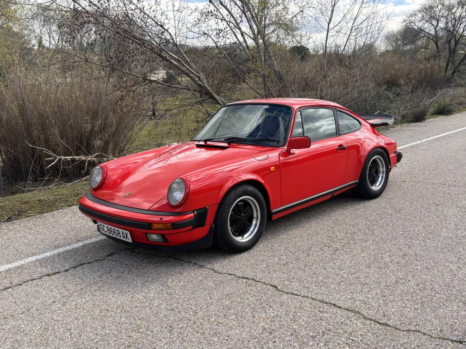 Image 4/8 of Porsche 911 Turbo 3.3 (1984)