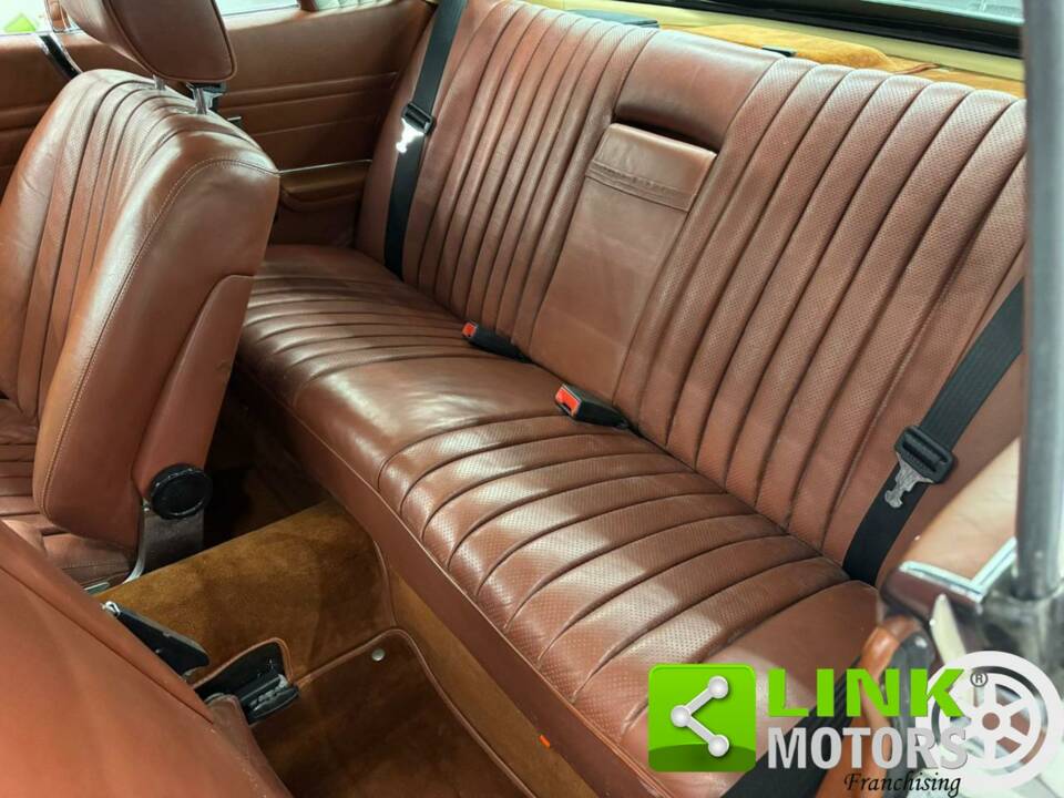Imagen 6/10 de Mercedes-Benz 380 SLC (1981)