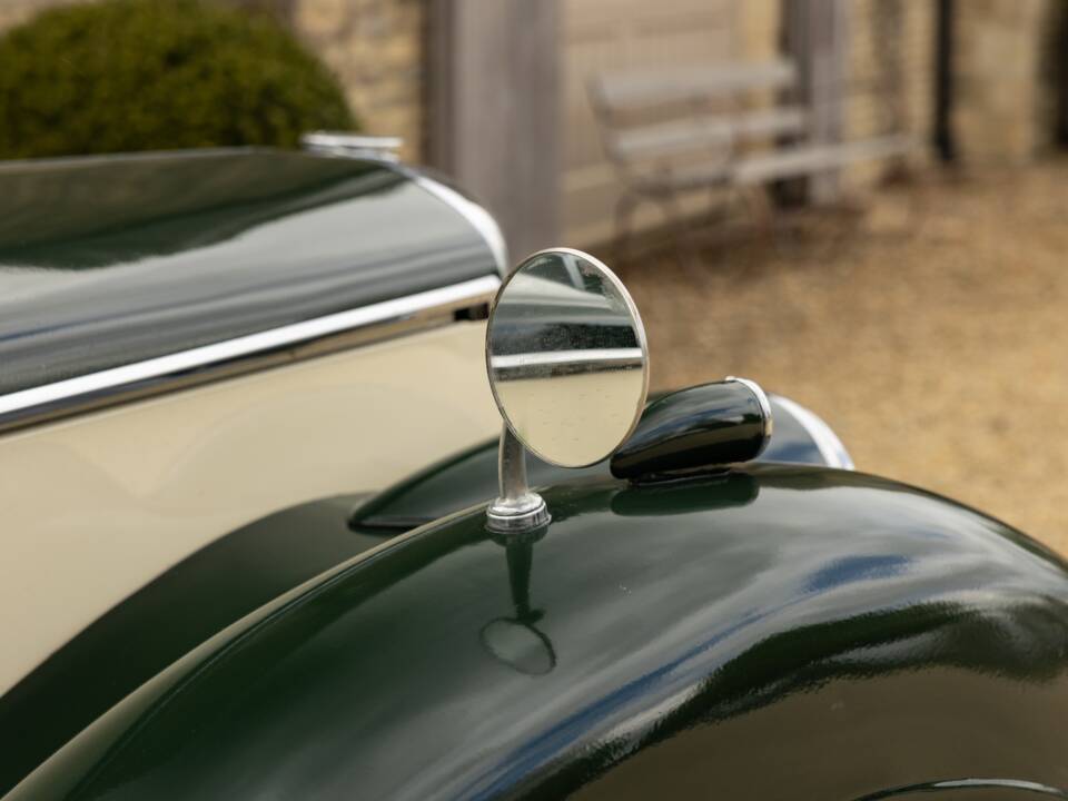 Image 20/21 of Riley 2.5 Litre RMF (1953)