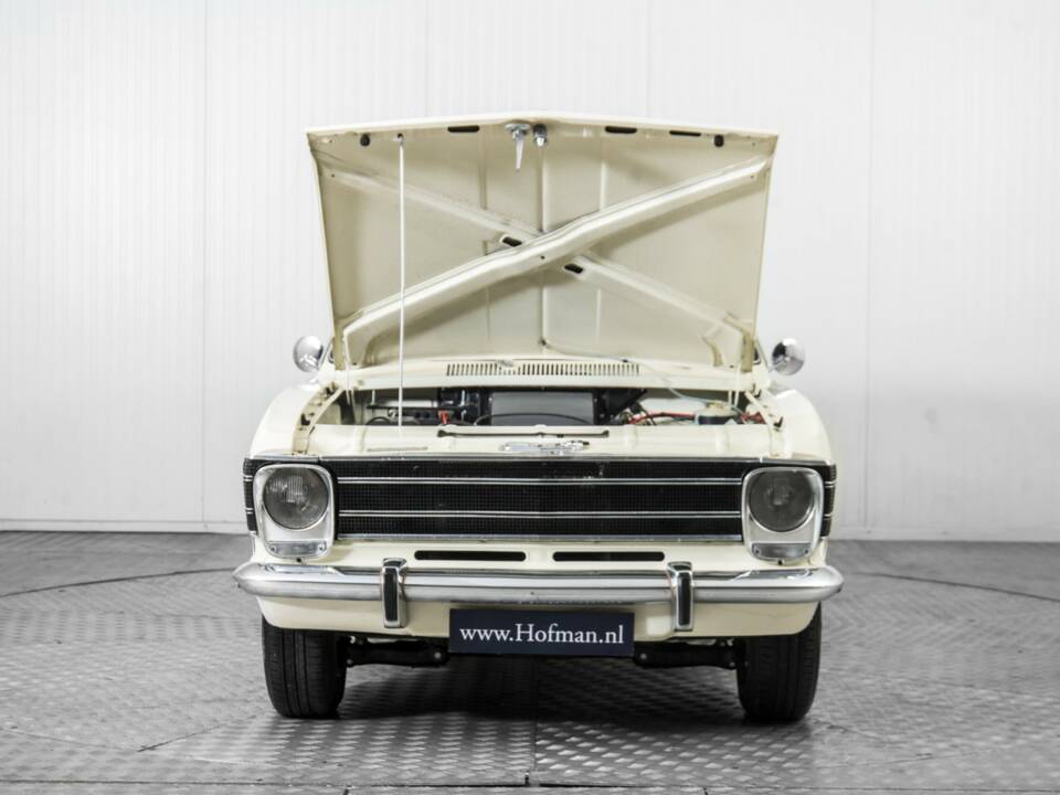 Image 38/50 of Opel Olympia 1700 S (1968)