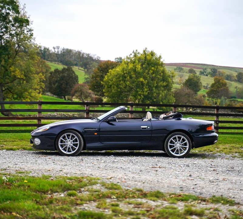 Bild 32/50 von Aston Martin DB 7 Vantage Volante (2002)