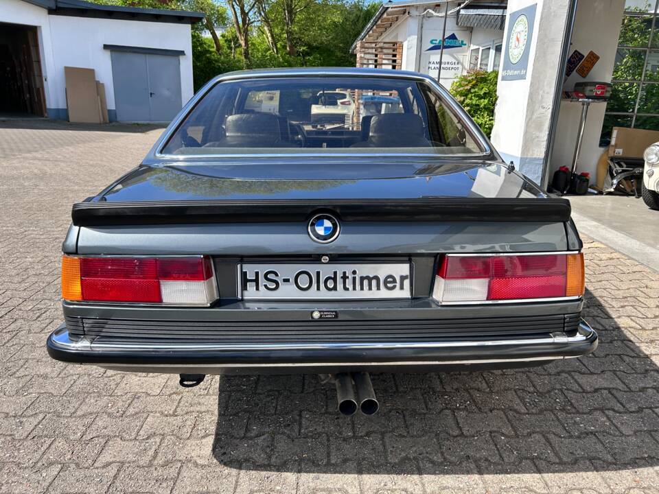 Image 23/23 de BMW 635 CSi (1985)