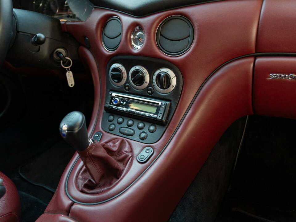Bild 37/50 von Maserati 3200 GT (2000)
