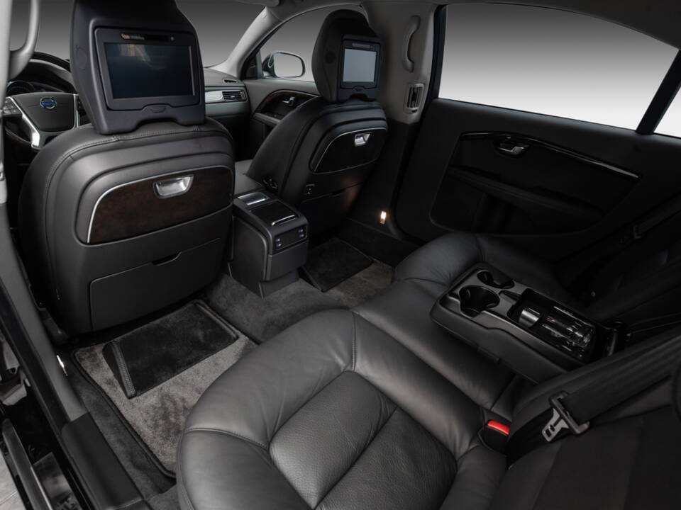 Imagen 26/32 de Volvo S80 D4 Nilsson (2014)