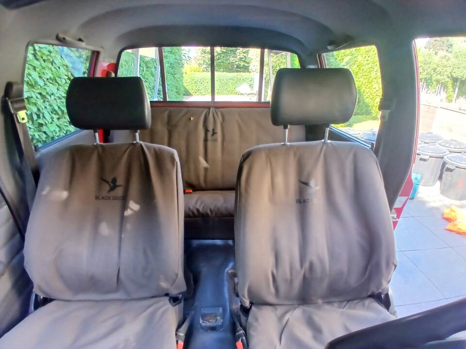 Bild 24/34 von Toyota Hilux (1988)