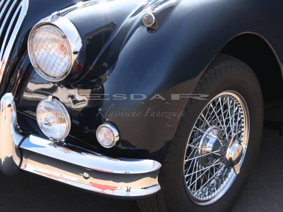 Image 11/24 de Jaguar XK 140 SE OTS (1957)