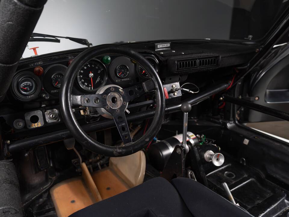 Bild 24/32 von Porsche 935 K3/4 Kremer Racing (1980)