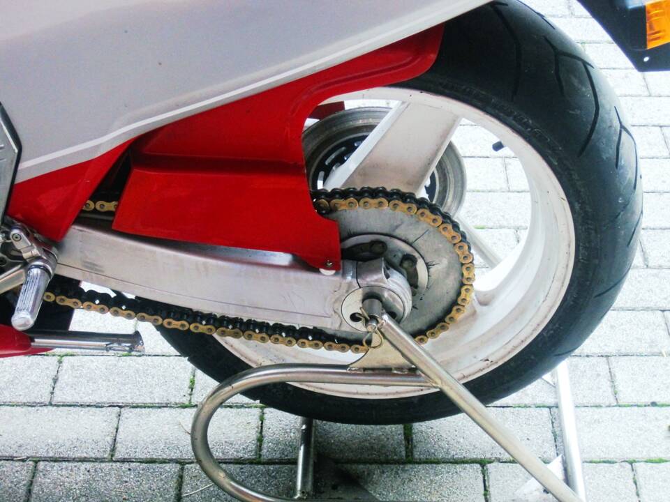 Image 6/8 of Bimota DUMMY (1990)