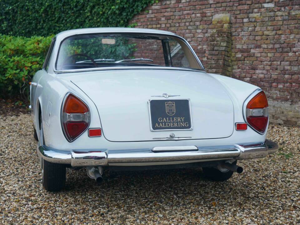Image 9/50 of Lancia Flaminia GT 2.5 3C Touring (1964)