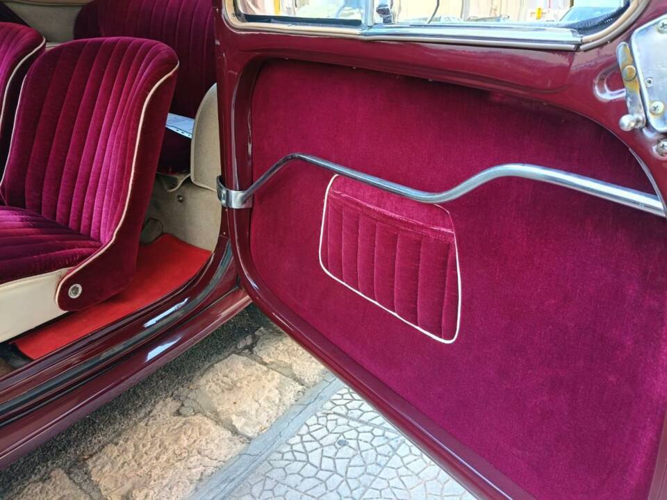 Bild 11/50 von FIAT 500 C Topolino (1951)