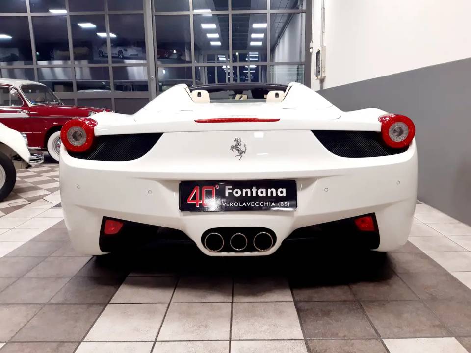 Imagen 7/13 de Ferrari 458 Spider (2013)