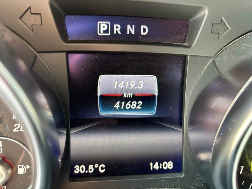 Image 8/20 de Mercedes-Benz SLC 300 (2016)