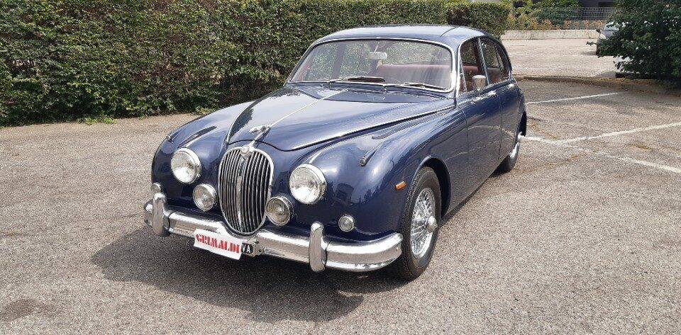 Image 1/49 of Jaguar Mk II 3.8 (1963)