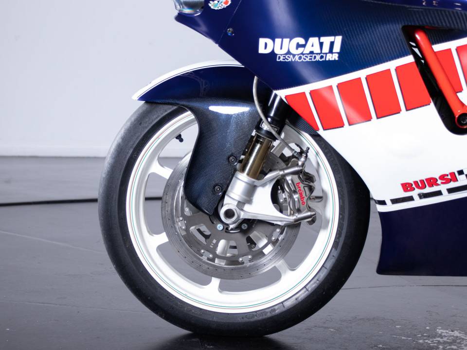 Image 43/50 de Ducati DUMMY (2008)
